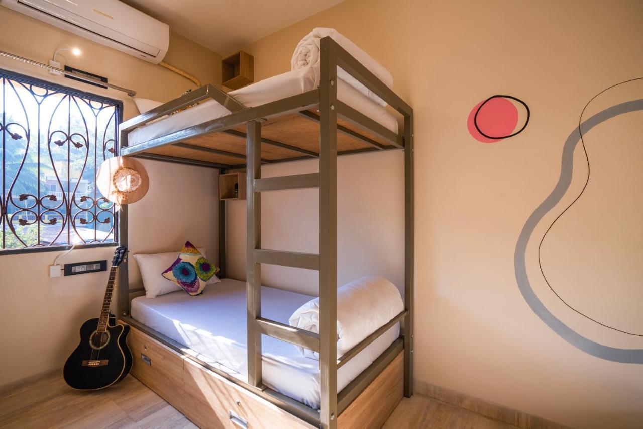 Zostel Goa, Morjim Hostel Eksteriør bilde