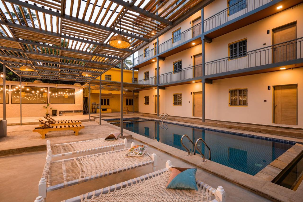 Zostel Goa, Morjim Hostel Eksteriør bilde
